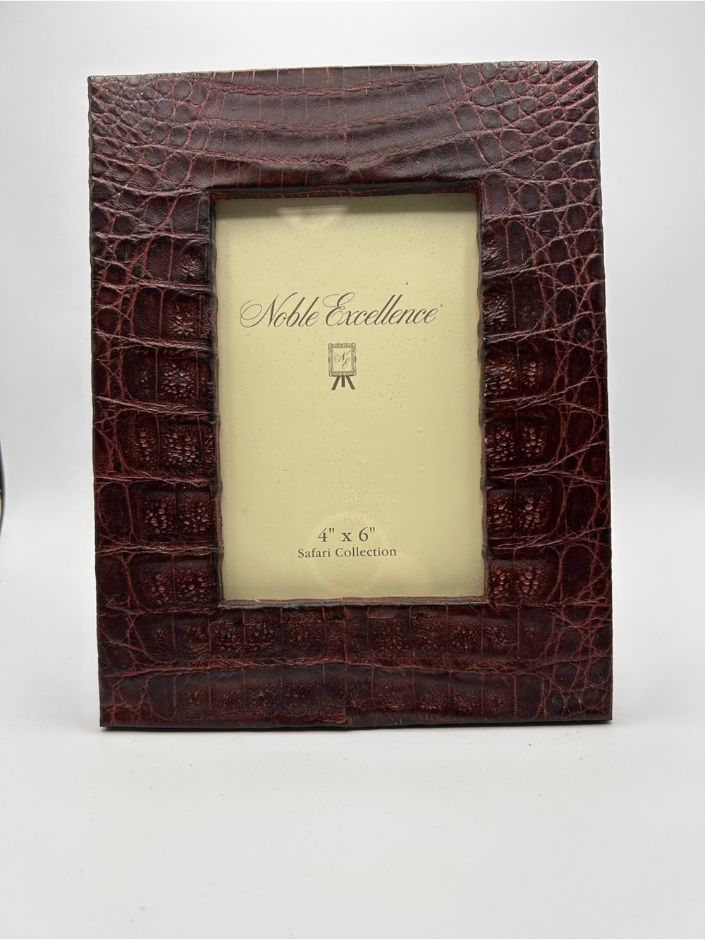 EUC Noble Excellence 4x6 Photo Frame Safari Collection.